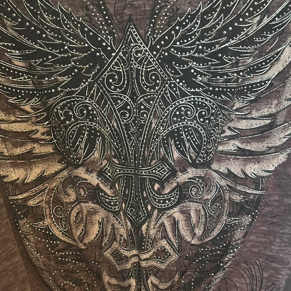 Brown/Purple Graphic Tee with Wing Design - Picture 4 of 4